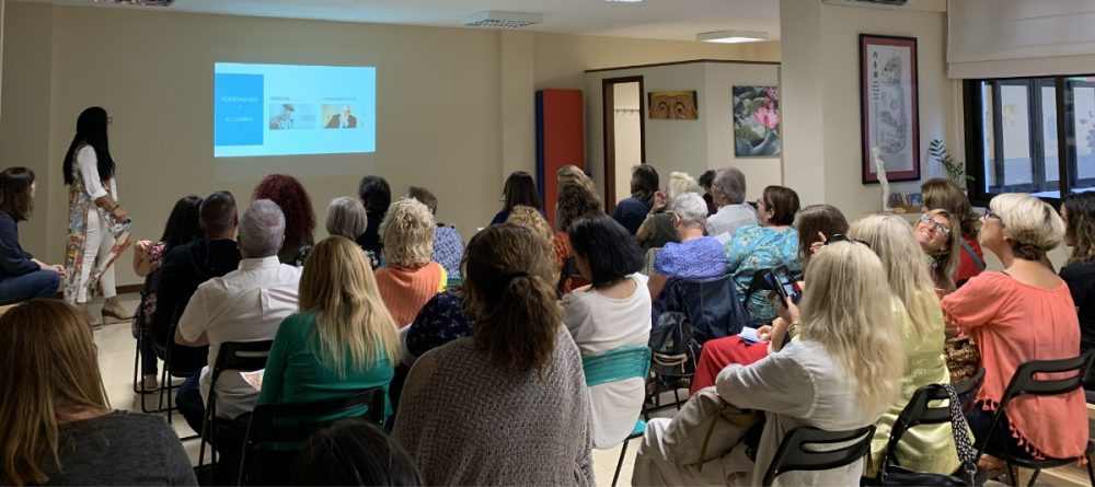 Charla gratuita: El Tarot como camino de vida